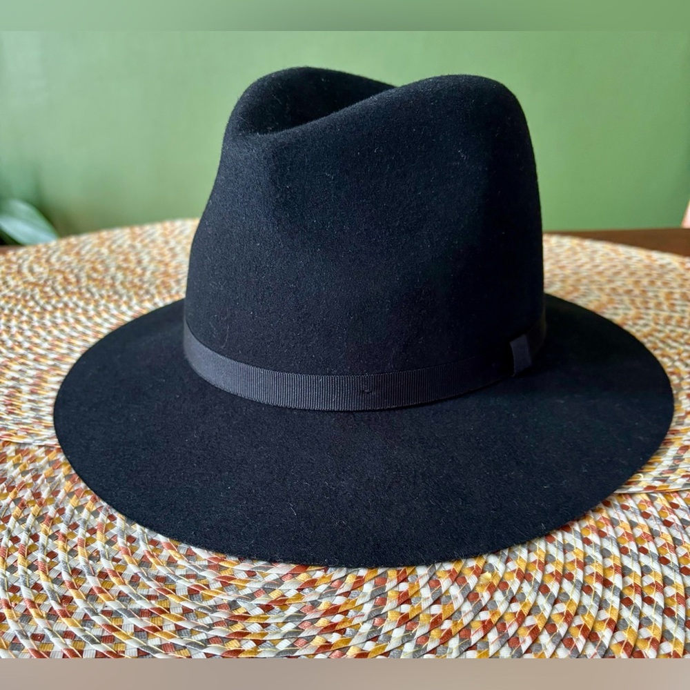 Wilfred Wool Hat Old Money Women’s Medium Festival